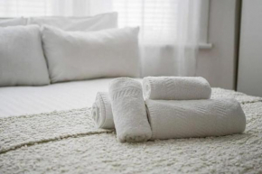 Bright & Cozy East London 1-Bed Flat with garden
